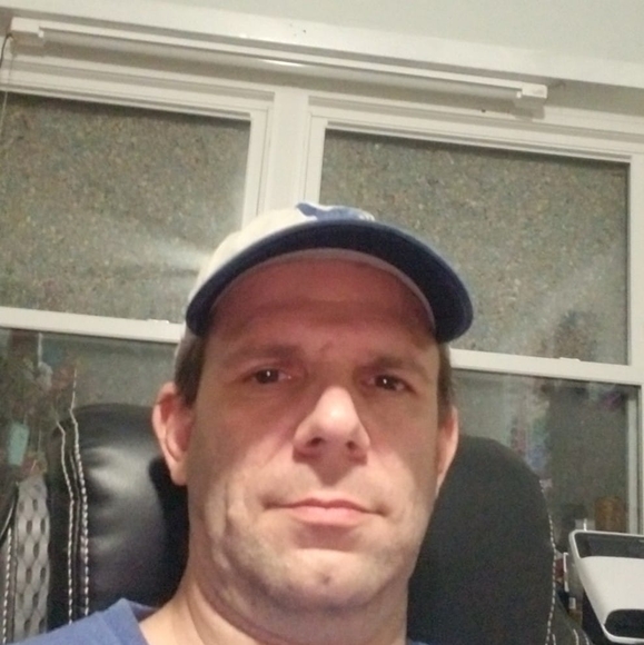 Meet your Posher, Ricky - Picture 1 of 1